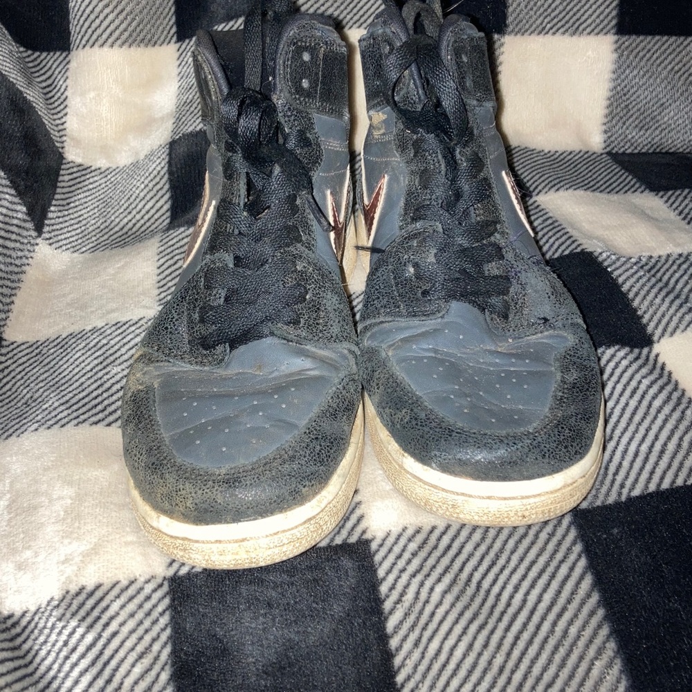 Nikes shoes